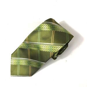 St. Patrick Micro Fibre Men's Neck Tie Green Plaid Geometric Repp Woven Long